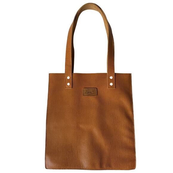 Saddleback & Love 41 Market Leather Tote Honeycomb textured brown